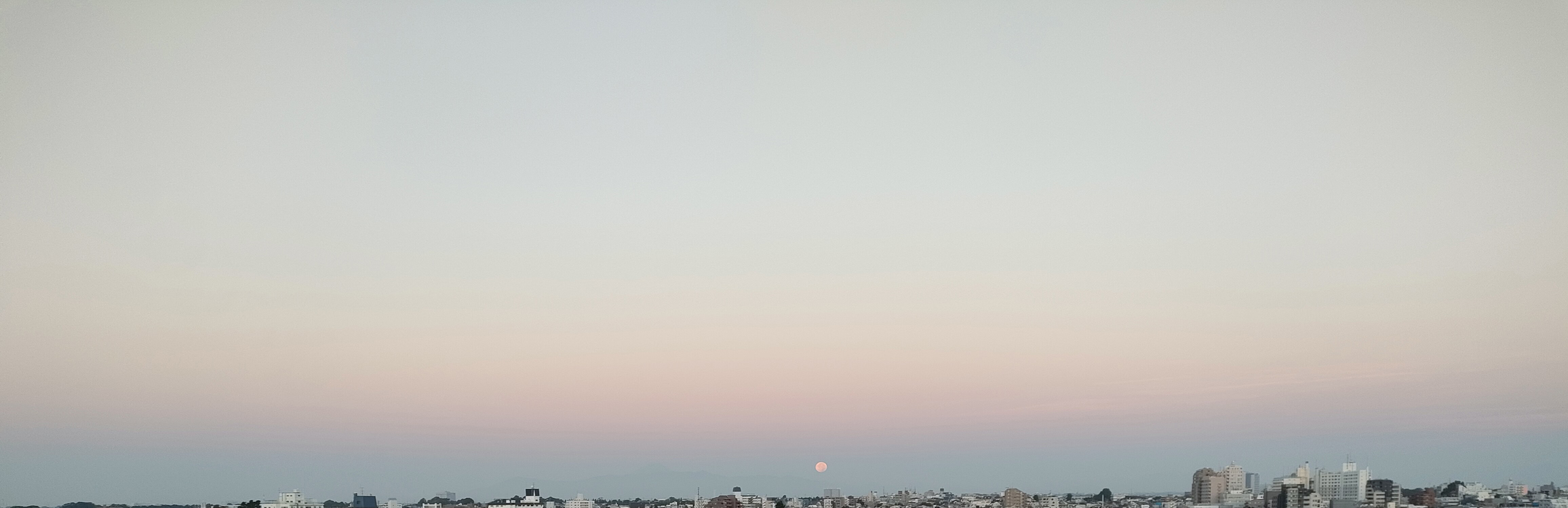 2025年09月07日の月