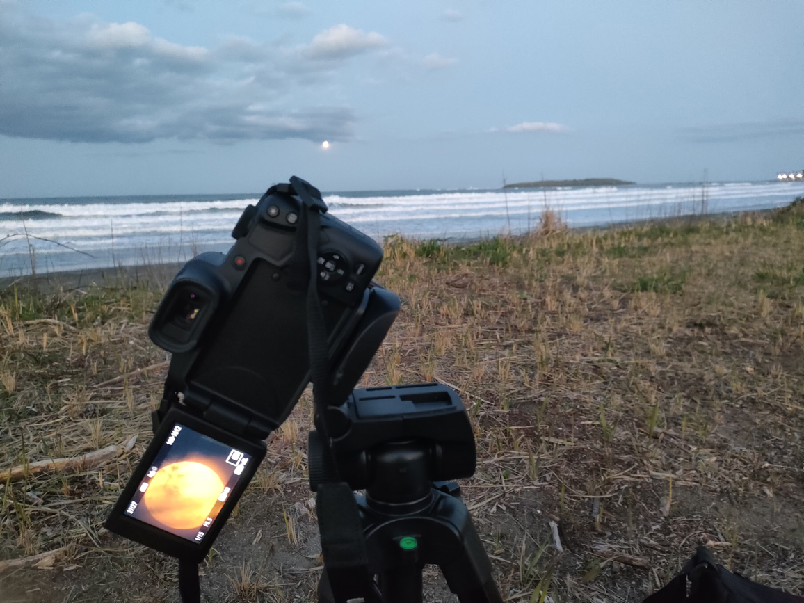 2026年03月03日夕方の宮崎県海岸と観測地